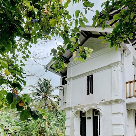 Watu House Hotel Dikwella Exterior foto