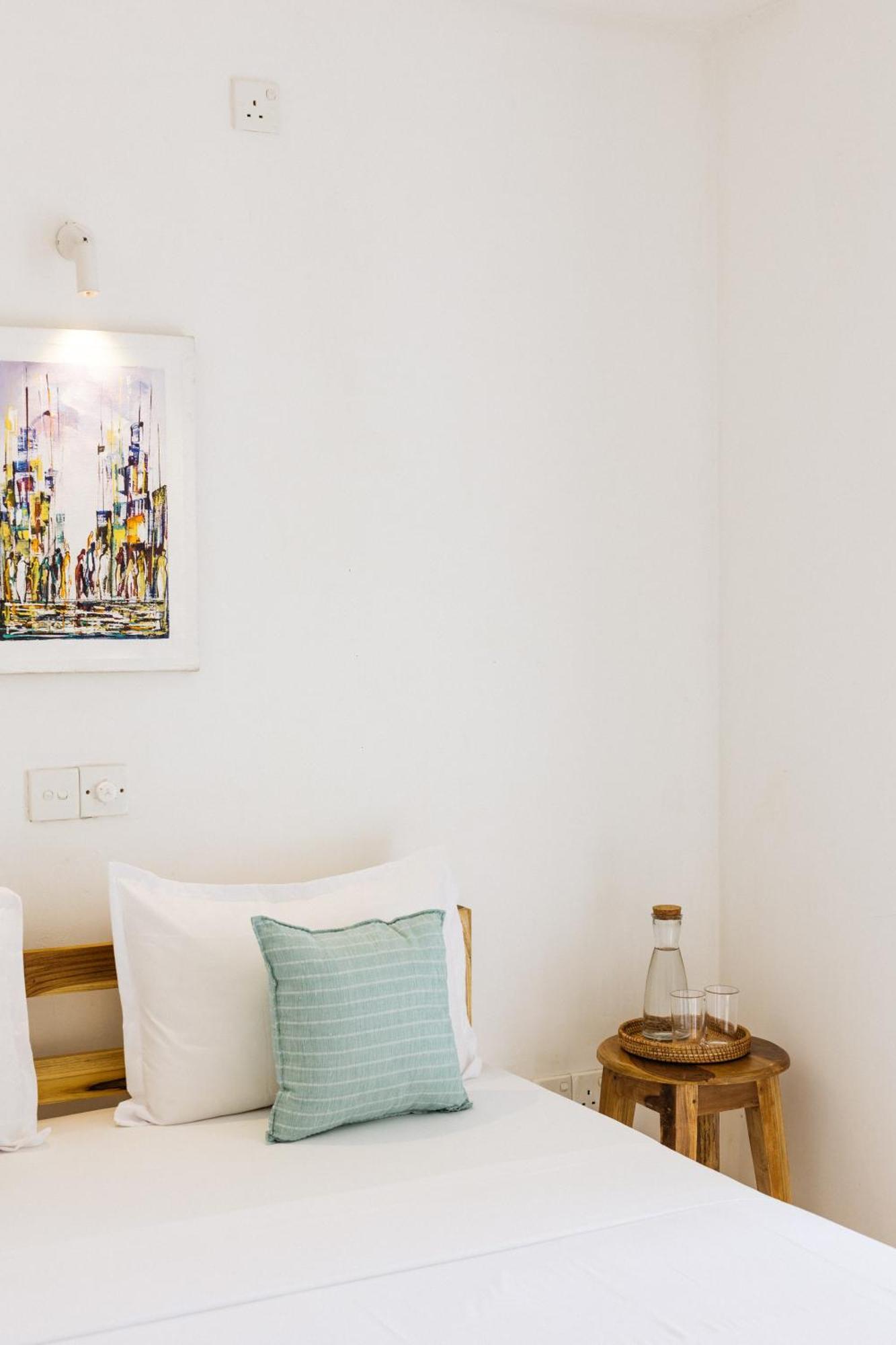 Watu House Hotel Dikwella Quarto foto